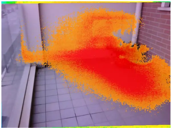 Infiltrazione tracciata con liquido UV